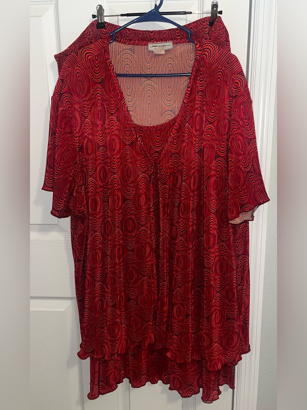 Jamie Nicole Collection vintage women plus red set blouse and skirt 4X